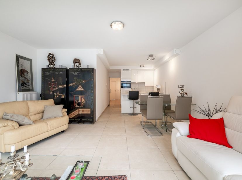 Appartement te koop in De Saedeleerhelling 10 bus 6,
                    8370 Blankenberge