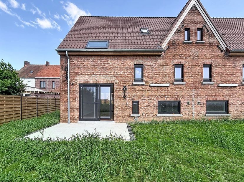Maison à louer
                    à 8570 Anzegem