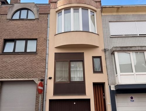                                         Maison à vendre à Menen, € 110.000
