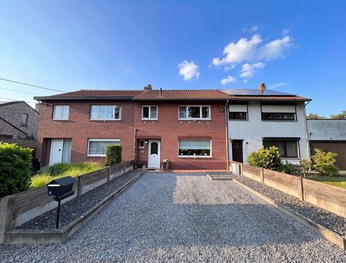                                         Maison à vendre à Mol, € 280.000
