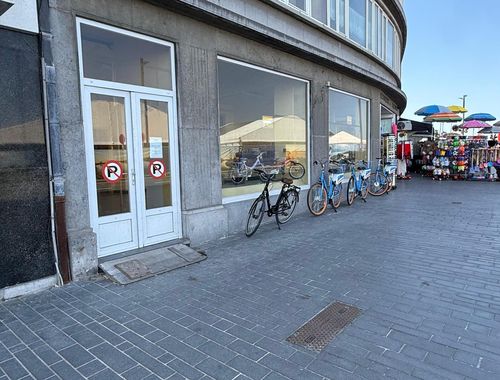                                         Commercieel Gebouw te huur in Oostende, € 1.990
