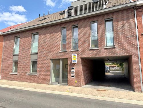                                         Appartement à louer à Wervik, € 740
