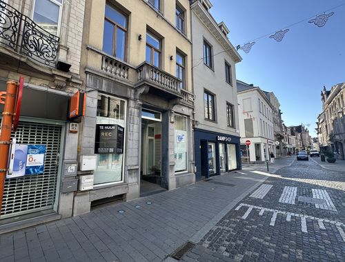                                         Commerce à louer à Lier, € 3.600
