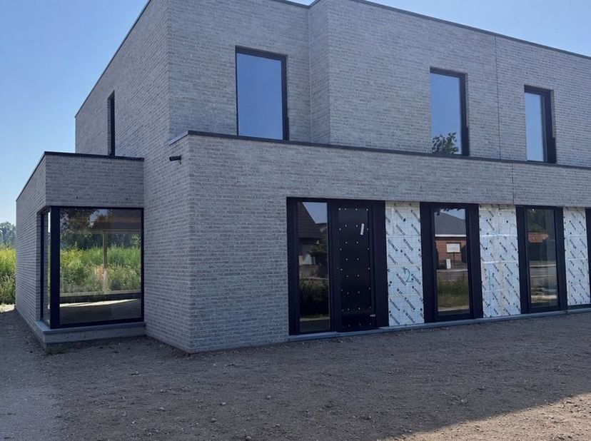 Maison à vendre
                    à 8460 Oudenburg