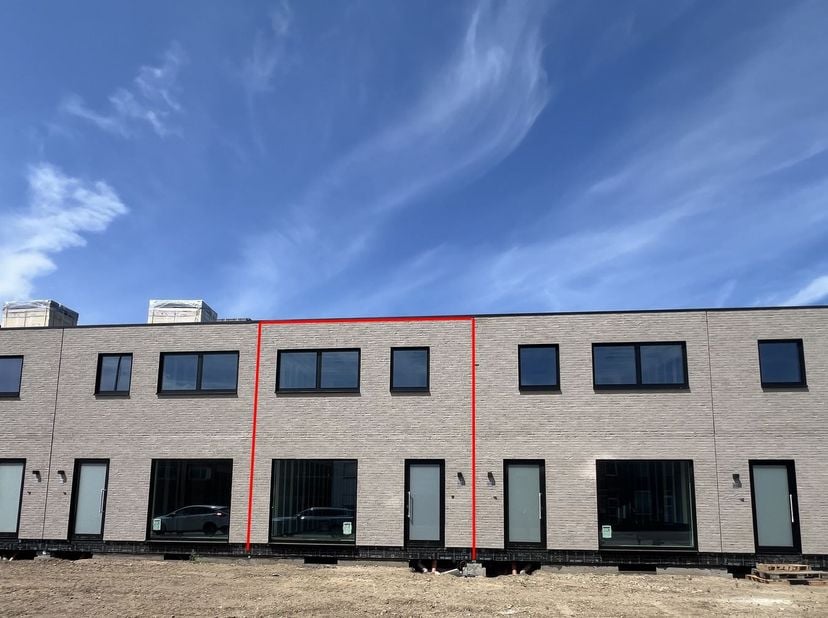 Maison neuve particulièrement économe en énergie à Wilsele.<br />
<br />
Cette toute nouvelle maison dispose de 4 chambres, d'une cuisine et d'une sal