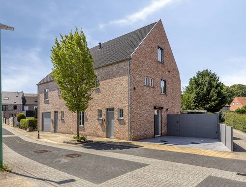                                         Woning te koop in Essen, € 615.000
