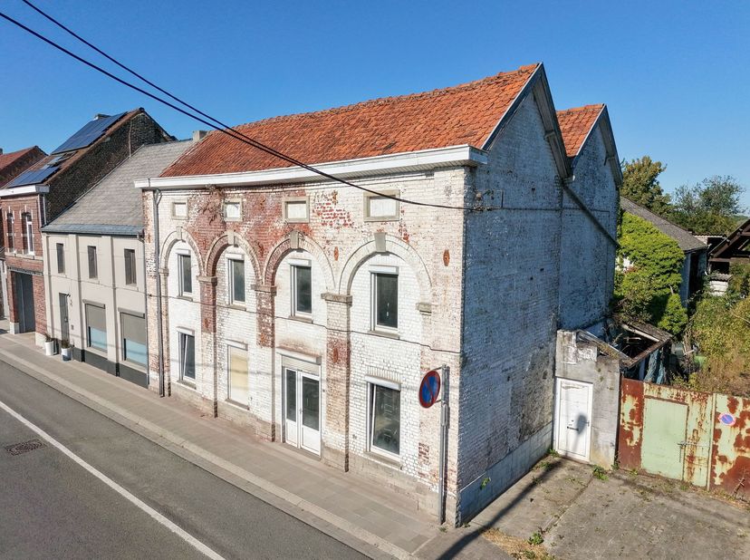 Huis te koop
                    in 7971 Basecles