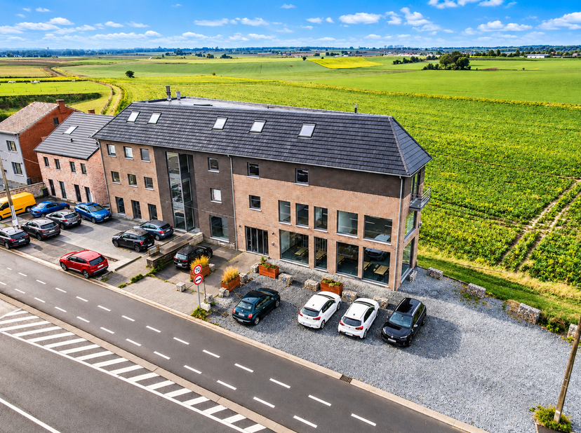 Bedrijfsvastgoed te koop in Route de Mons 28,
                    7130 Binche