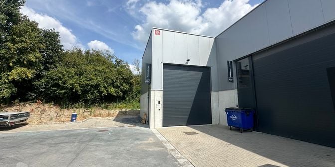 Bedrijfsvastgoed te huur in Waterstraat 48, 8930 Lauwe