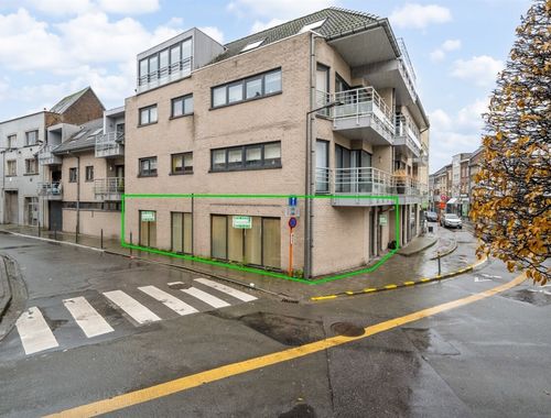                                         Kantoor te koop in Aalst, € 180.000
