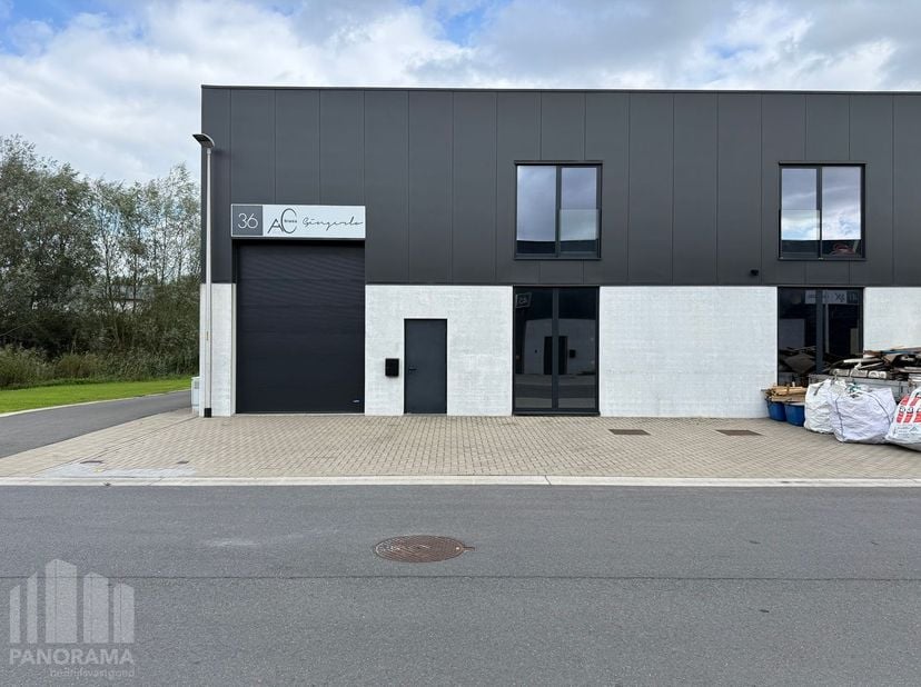 Bedrijfsvastgoed te huur in Triphonstraat 3,
                    9060 Zelzate