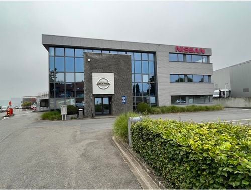                                         Kantoorgebouw te huur in Aartselaar, € 12.000
