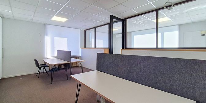 Bien professionnel à louer à Brusselsesteenweg 491, 9090 Melle