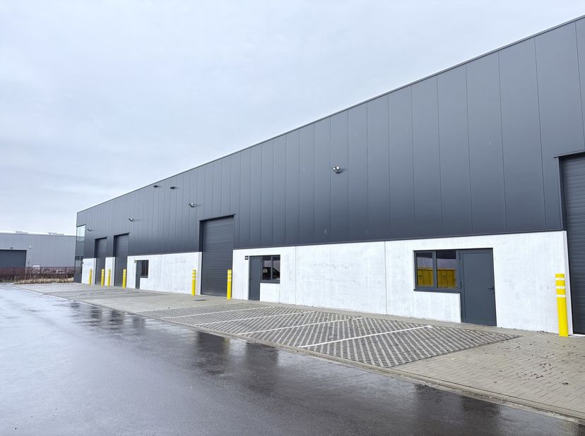 Bien professionnel à vendre
                    à 2220 Heist-op-den-Berg