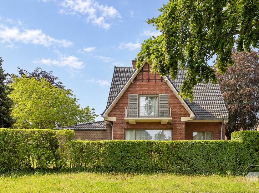 Huis te koop in Brusselsesteenweg 481,
                    9090 Melle