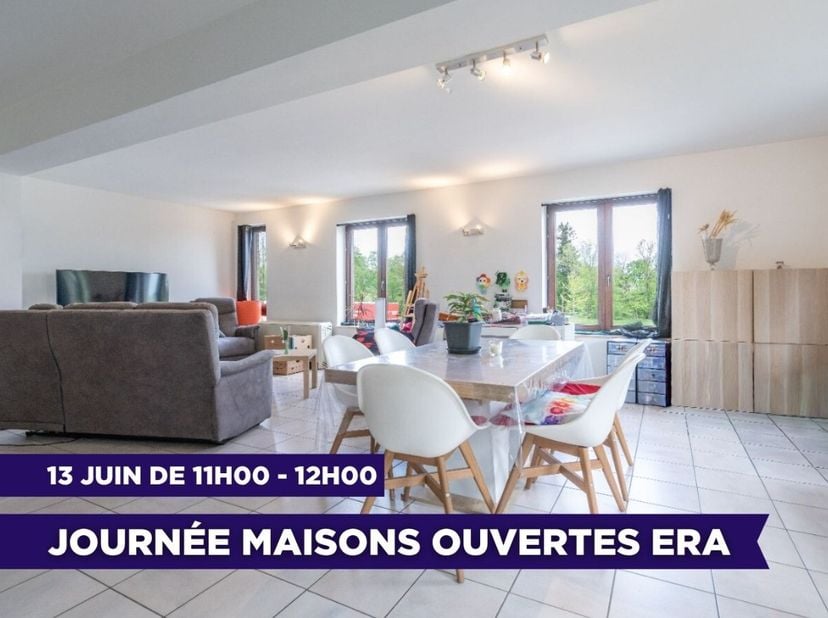 [[ DIT PAND NEEMT DEEL AAN DE ERA OPEN HUIZEN DAG OP 13/6 VAN 11:00 TOT 12:00 ]]ERA B-LUX biedt u dit duplex appartement met 3 slaapkamers aan, ideaal