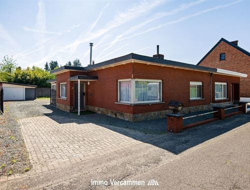                                         Maison à vendre à Beerzel, € 249.000
