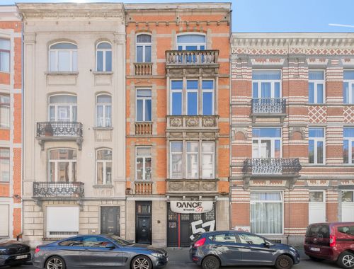                                         Bureaux à vendre à Etterbeek, € 599.000
