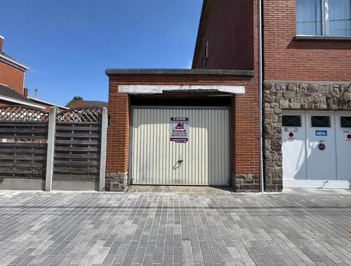                                         Garagebox te koop in Jumet, € 15.000
