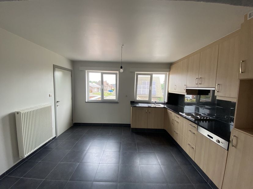 Appartement te huur in ,
                    3540 Schulen