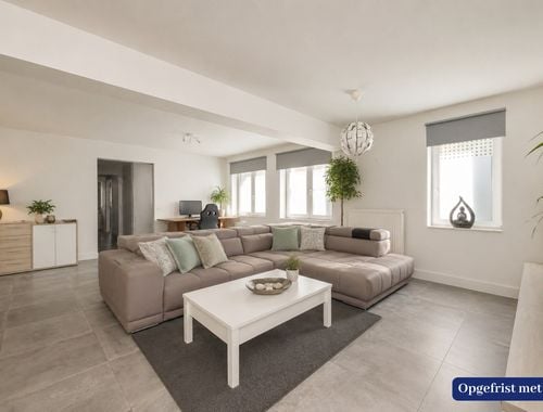                                         Appartement à vendre à Deurne, € 299.900
