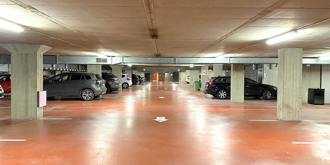 Garage à vendre à Plezantstraat 1, 9100 Sint-Niklaas