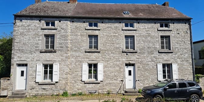 Huis te koop in 5537 Anhée