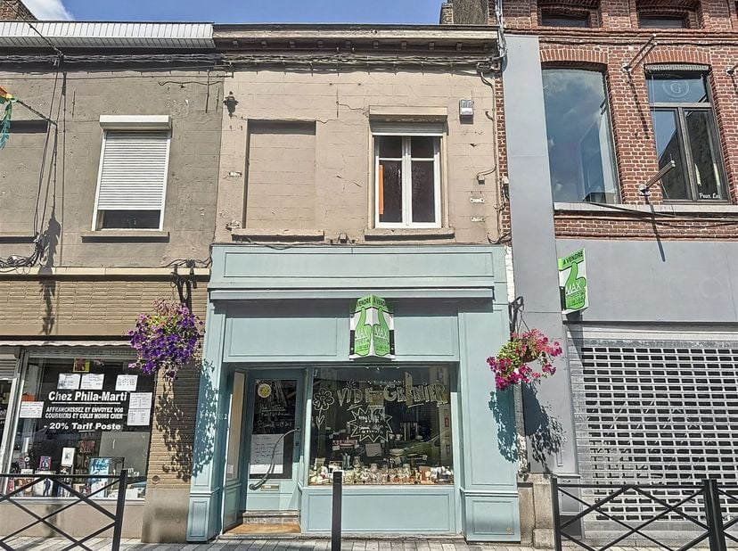Bedrijfsvastgoed te huur in Rue de Tournai 21,
                    7700 Moeskroen
