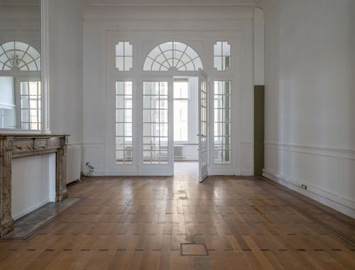                                         Kantoor te huur in Kortrijk, € 7.500
