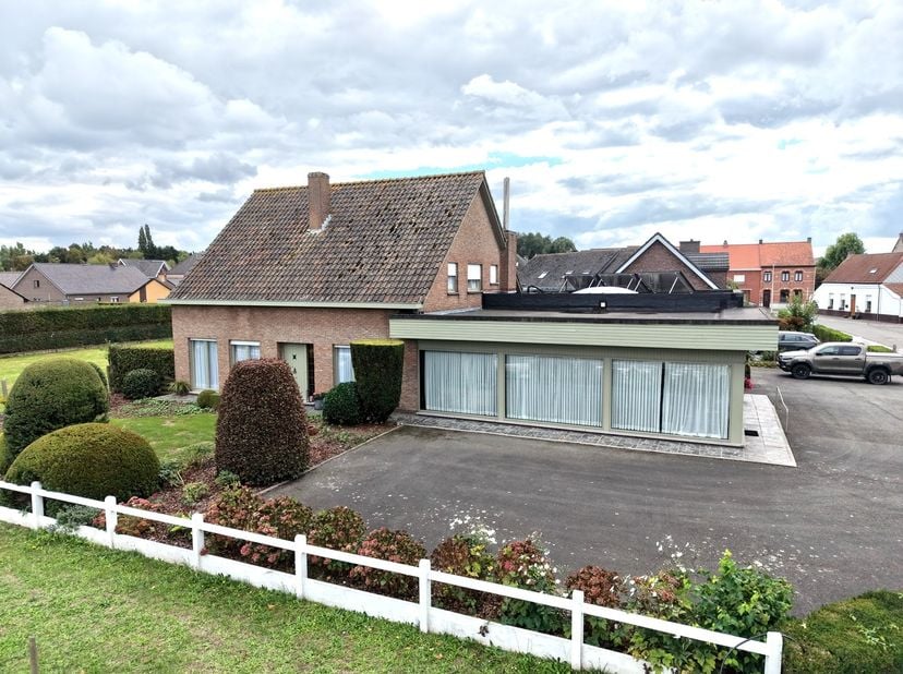 Maison à vendre à Nederzwalmsesteenweg 66,
                    9750 Zingem