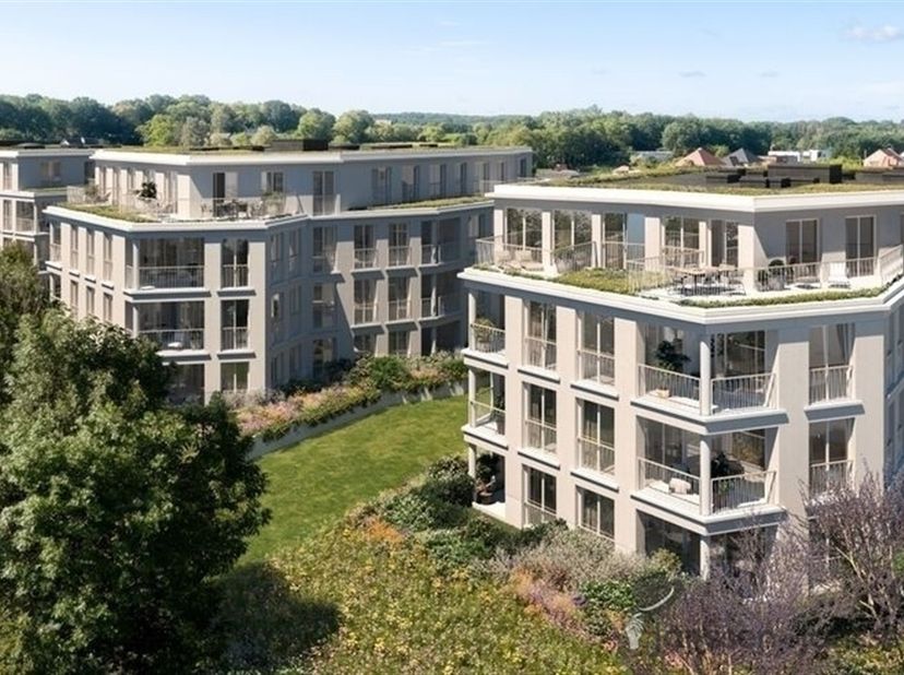 Ruim Appartement met 3 Slpk en Terras<br />
Ontdek dit ruime appartement van 141 m² op de tweede verdieping, ideaal voor comfortabel en modern wonen.