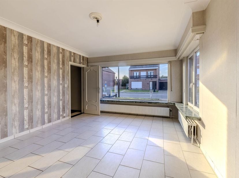 3 slpk HOB met tuin en garage<br />
<br />
Ligging: Gelegen in het centrum van Lille met alle faciliteiten (winkels, scholen, openbaar vervoer, ...)