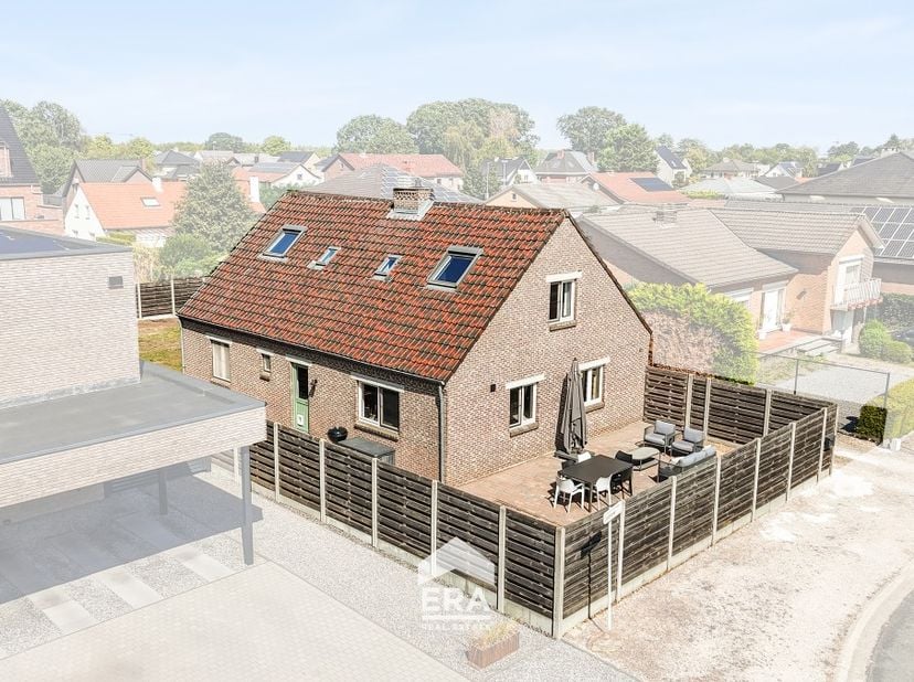 Huis te koop in Lijsterstraat 42,
                    3660 Opglabbeek