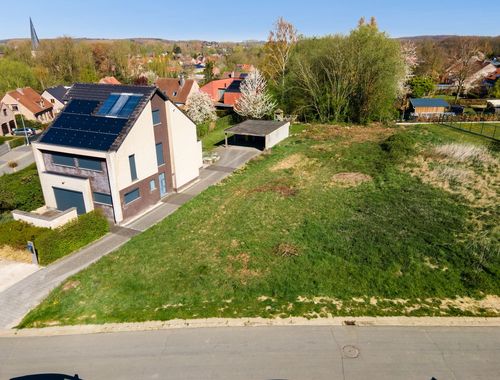                                         Bouwgrond te koop in Boutersem, € 235.000
