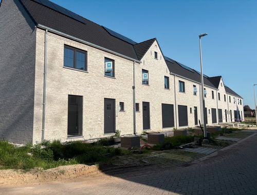                                         Woning te koop in Lokeren, € 397.715,95
