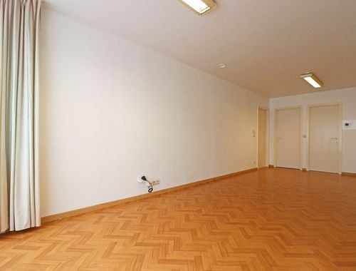                                         Gelijkvloers app. te koop in Pittem, € 163.000
