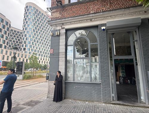                                         Handelspand te huur in Brussel, € 3.400
