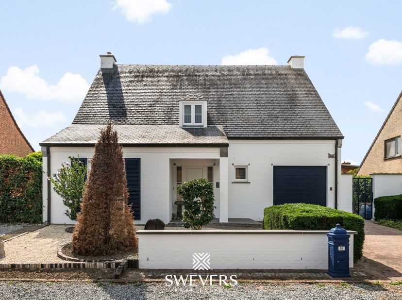 Voor meer info en foto’s, surf naar www.swevers.be – Deze energiezuinige, instapklare open bebouwing in Tuilt biedt 280 m² bewoonbare oppervlakte, vij
