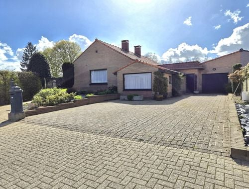                                         Maison unifamiliale à vendre à Diepenbeek, € 310.000
