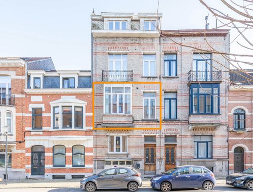                                         Appartement te koop in Elsene, € 290.000
