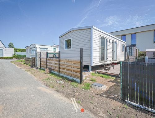                                         Chalet te koop in Oostduinkerke, € 85.000

