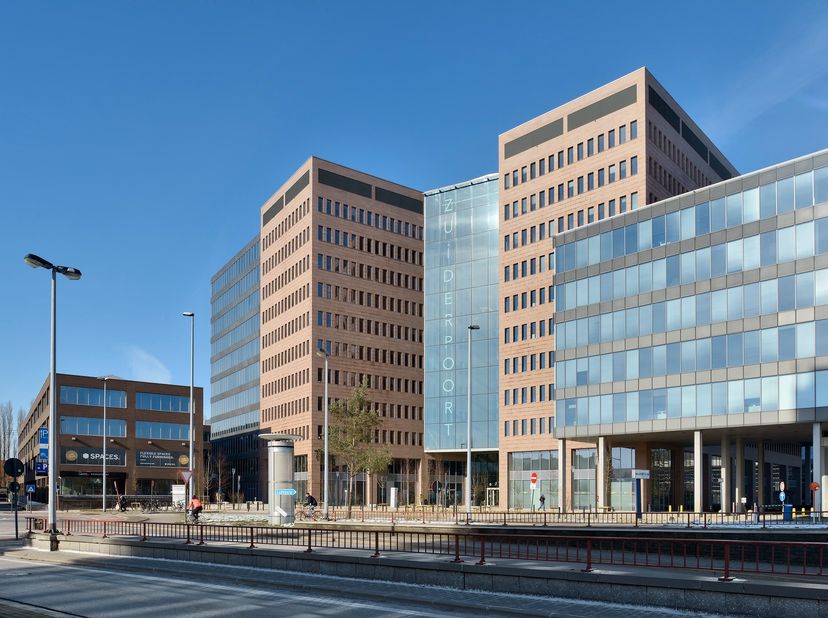 Bedrijfsvastgoed te huur in Gaston Crommenlaan 8,
                    9000 Gent