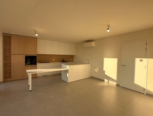                                         Appartement à vendre à Poperinge, € 235.000
