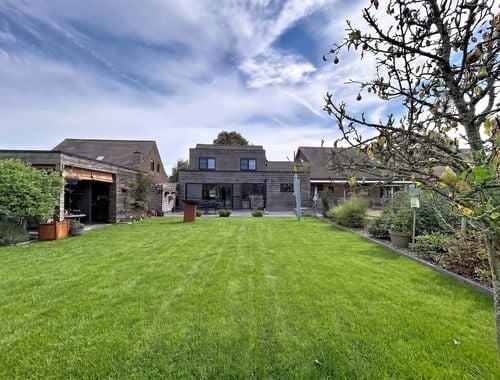                                         Maison à vendre à Sint-Gillis-Waas, € 549.000
