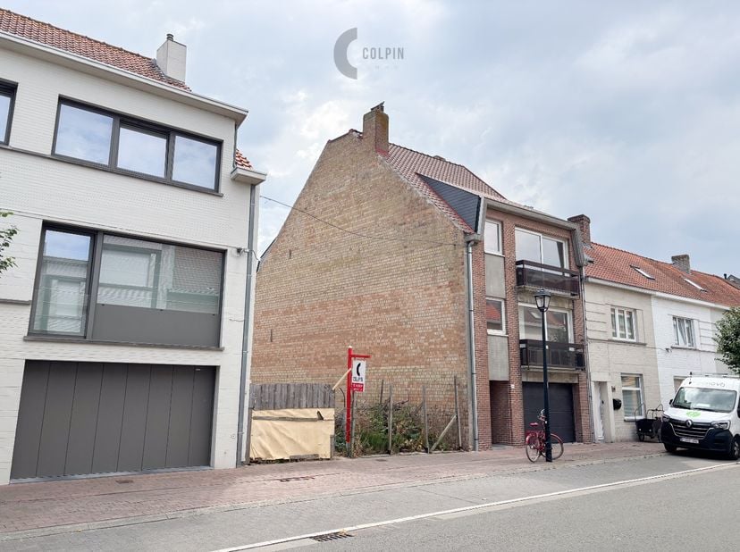 Op zoek naar een gunstig gelegen bouwgrond? In de Pannenstraat te Heist bevindt zich dit perceel met een oppervlakte van 224 m². Dankzij de centrale l