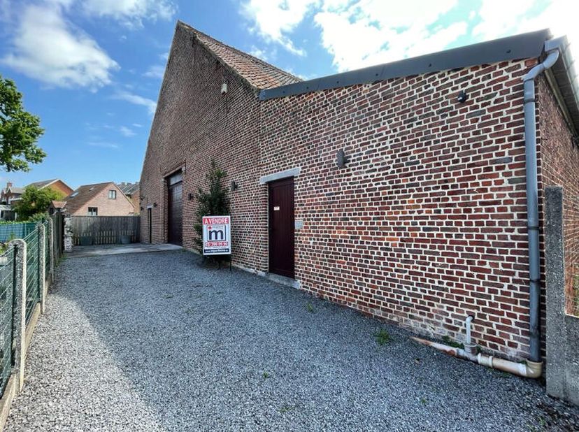 Maison à vendre à ,
                    7060 Soignies