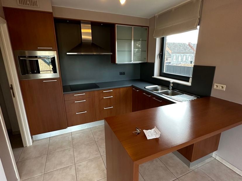 Hasselt/Kortessem, Hasseltsesteenweg 61G: Mooi energiezuinig appartement gelegen op wandelafstand van het centrum van Kortessem en voorzien van alle m