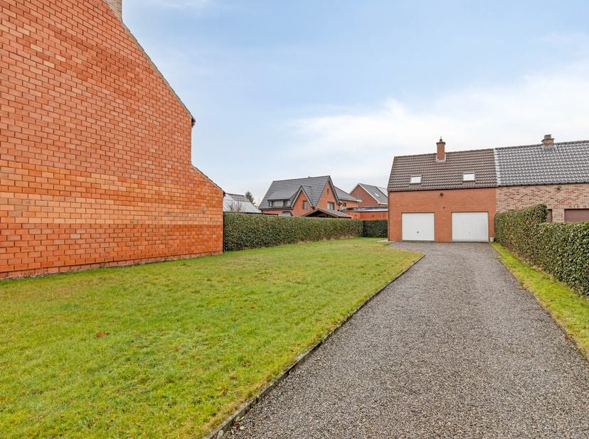 Terrain à vendre
                    à 3511 Kuringen