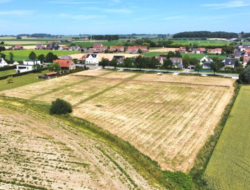                                         Bouwgrond te koop in Kortrijk, € 350.000
