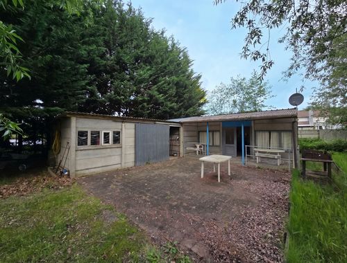                                         Chalet te koop in Baal, € 195.000
